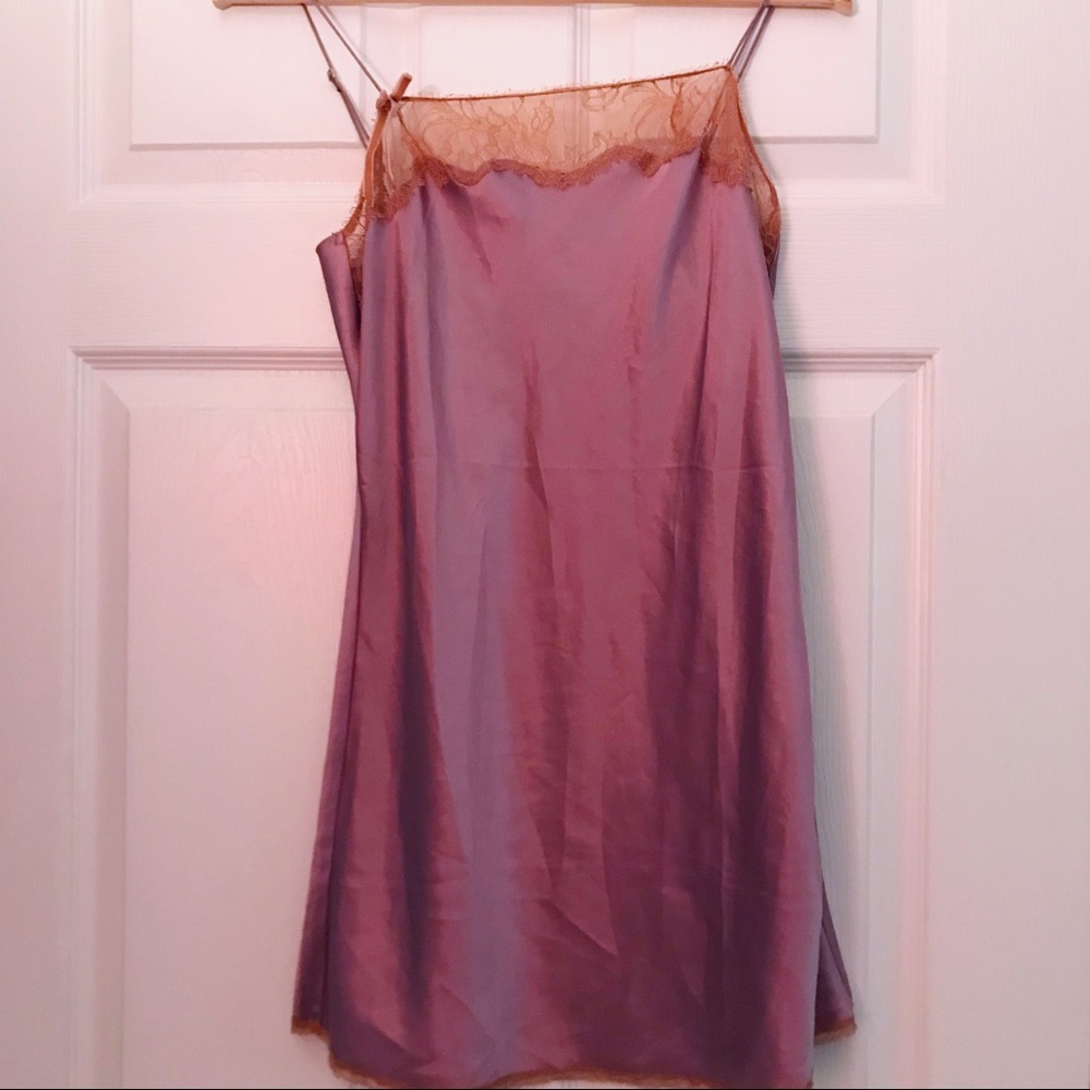 ⚡️Victoria’s Secret Sexy Silk and Lace Nighty⚡️